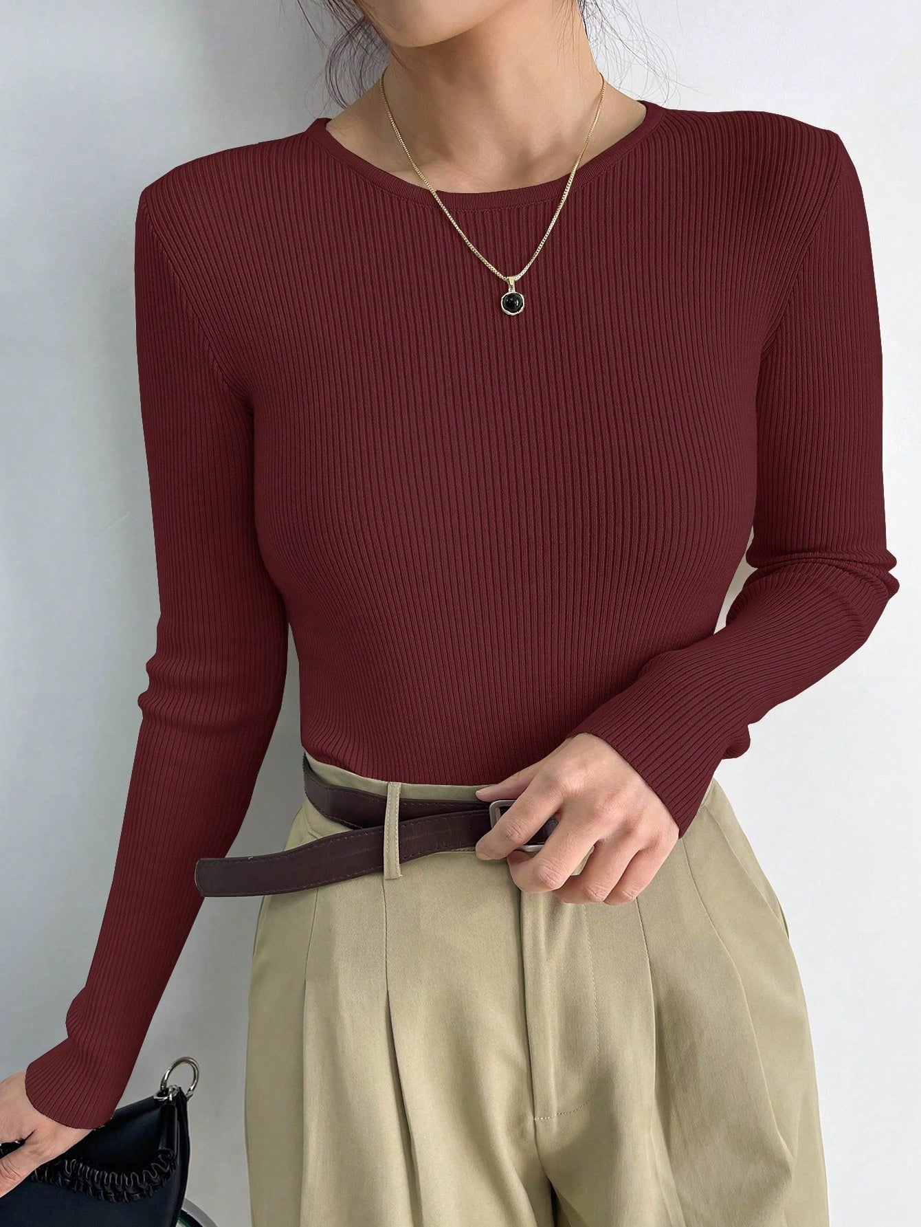Blusa Canelada de Manga Longa com Decote Reto Blusa Canelada de Manga Longa com Decote Reto