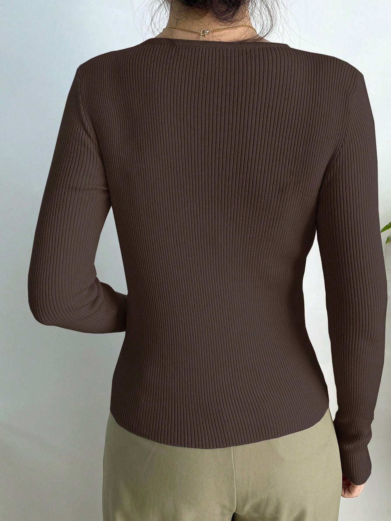 Blusa Canelada de Manga Longa com Decote Reto Blusa Canelada de Manga Longa com Decote Reto