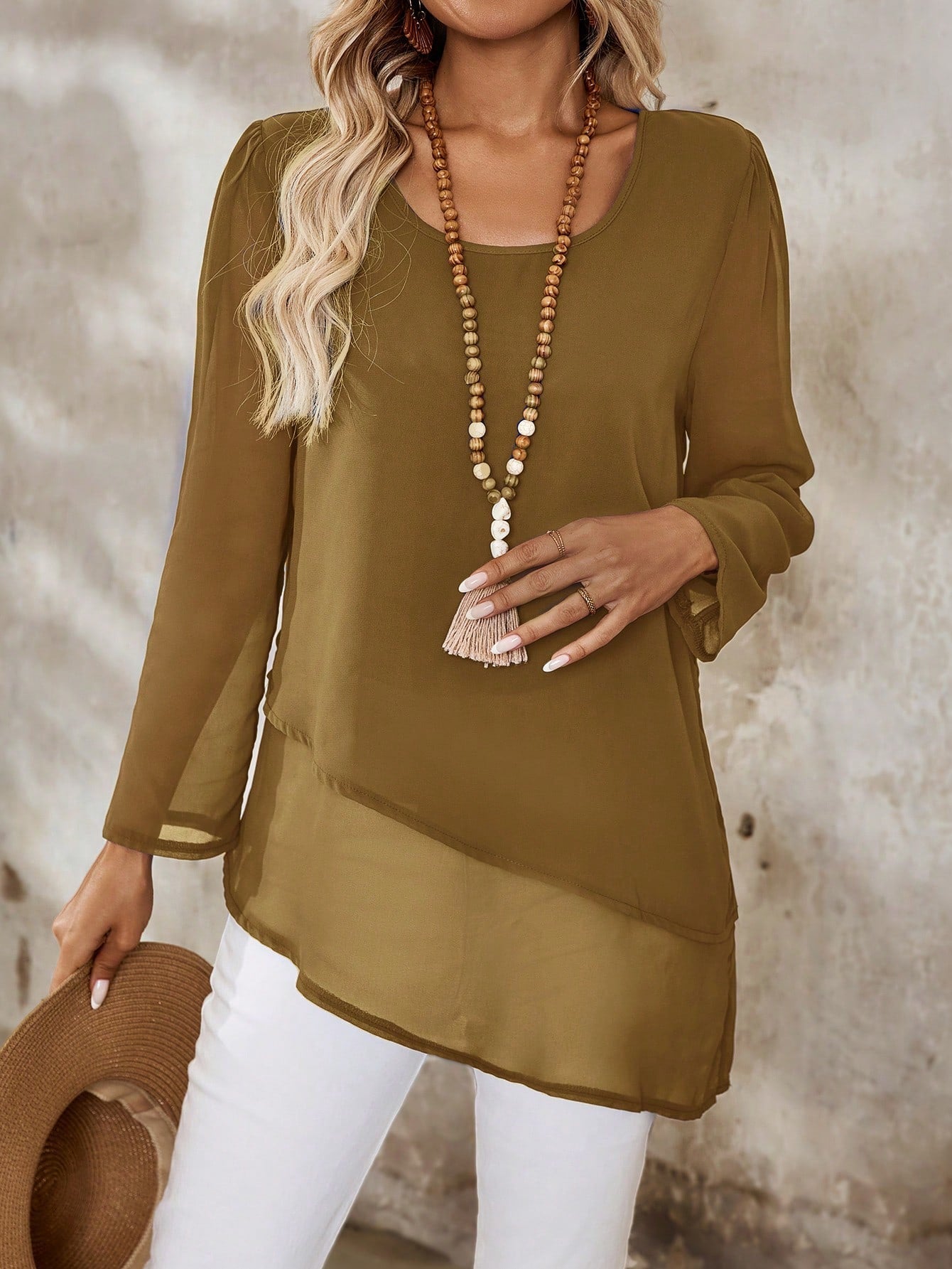 Camisa Longa em Chiffon com Barra Assimétrica Camisa Longa em Chiffon com Barra Assimétrica