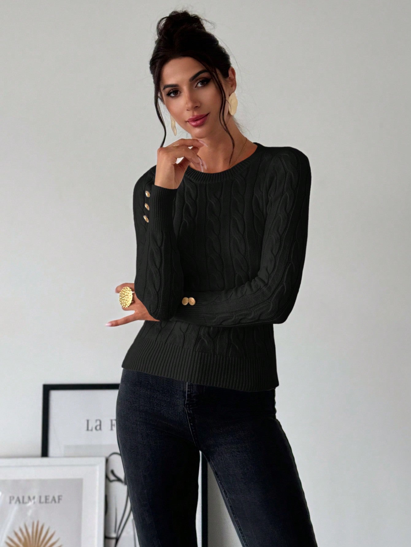 Blusa Tricot com Trança e Botões nos Punhos Blusa Tricot com Trança e Botões nos Punhos