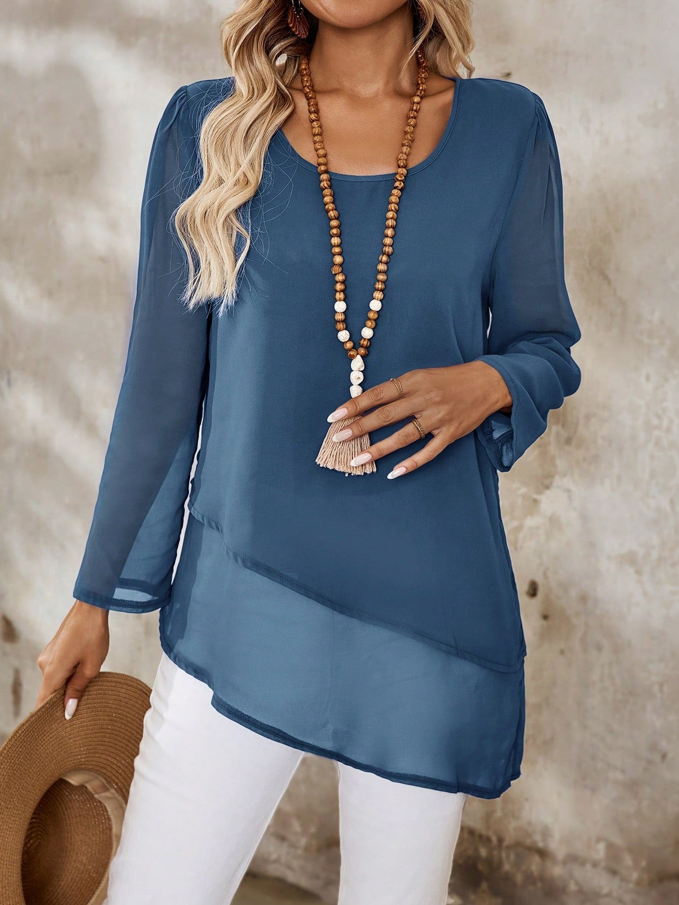 Camisa Longa em Chiffon com Barra Assimétrica Camisa Longa em Chiffon com Barra Assimétrica