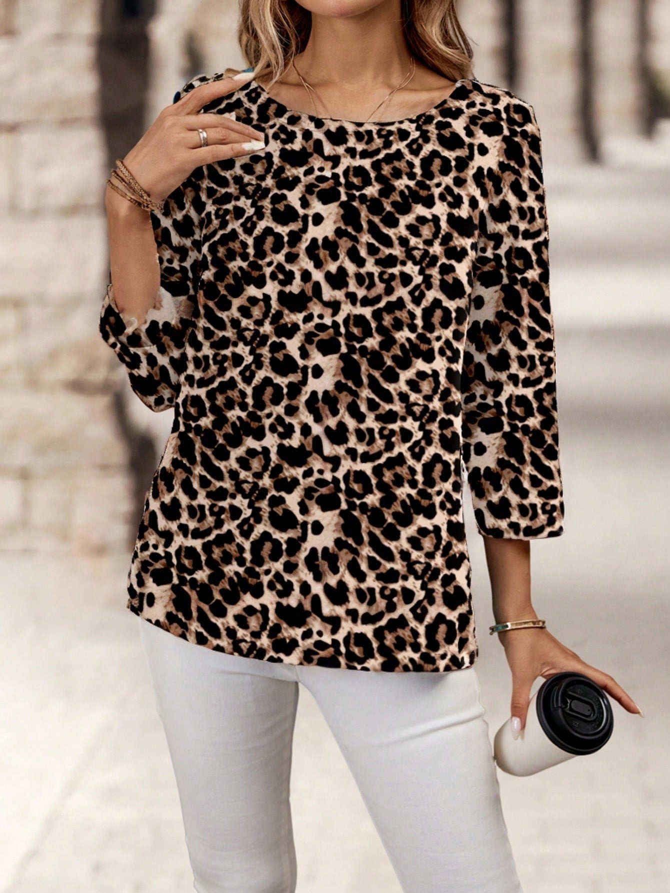 Blusa Estampada Animal Print com Manga 3/4 Blusa Estampada Animal Print com Manga 3/4