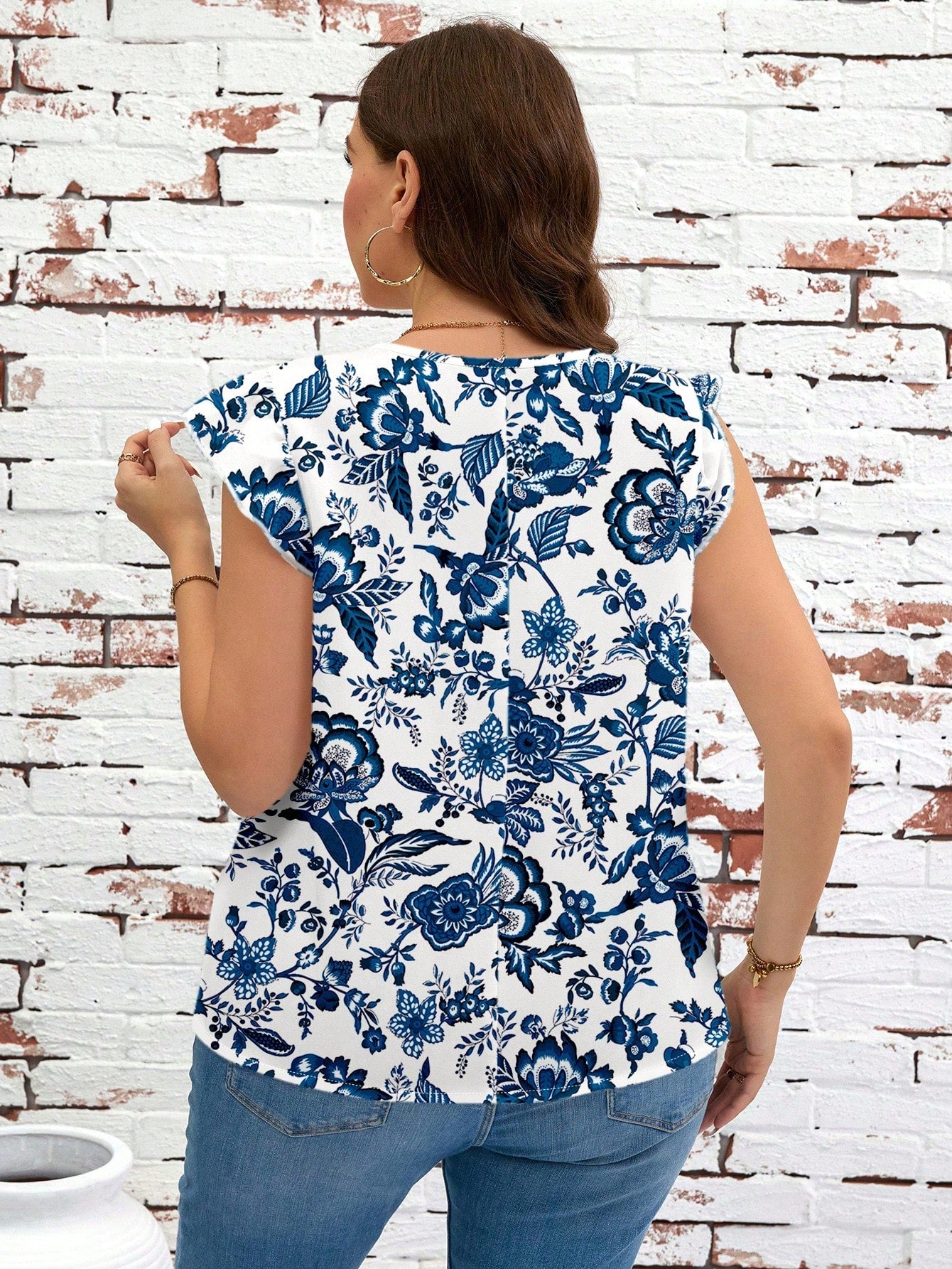 Blusa Estampada com Decote V e Manga Babado Blusa Estampada com Decote V e Manga Babado