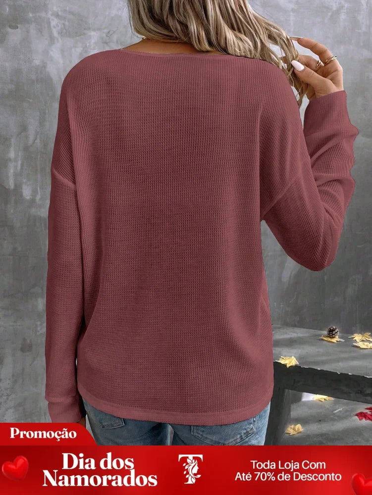 Camiseta com Decote V Contrastante e Manga Longa Camiseta com Decote V Contrastante e Manga Longa