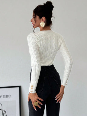 Blusa Tricot com Trança e Botões nos Punhos Blusa Tricot com Trança e Botões nos Punhos