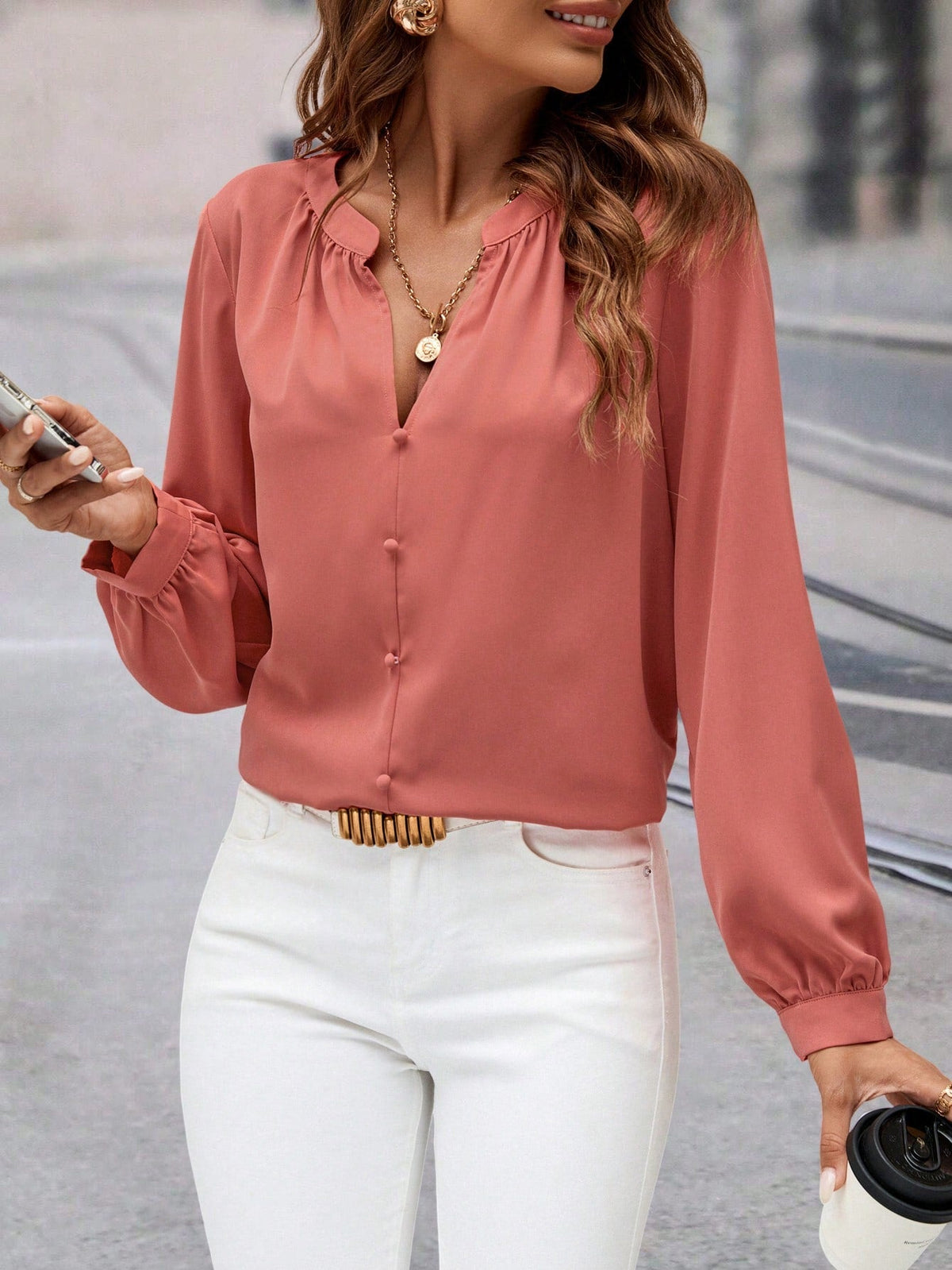 Camisa Lisa com Botões Frontais e Gola Franzida Rosa / P Camisa Lisa com Botões Frontais e Gola Franzida