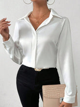 Camisa Social Elegante com Caimento Acetinado Branco / P Camisa Social Elegante com Caimento Acetinado