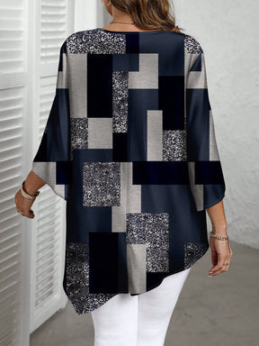 Blusa Estampada Geométrica com Manga 3/4 Solta Blusa Estampada Geométrica com Manga 3/4 Solta