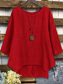 Blusa Assimétrica com Manga 3/4 e Tecido Texturizado Vermelho / P Blusa Assimétrica com Manga 3/4 e Tecido Texturizado