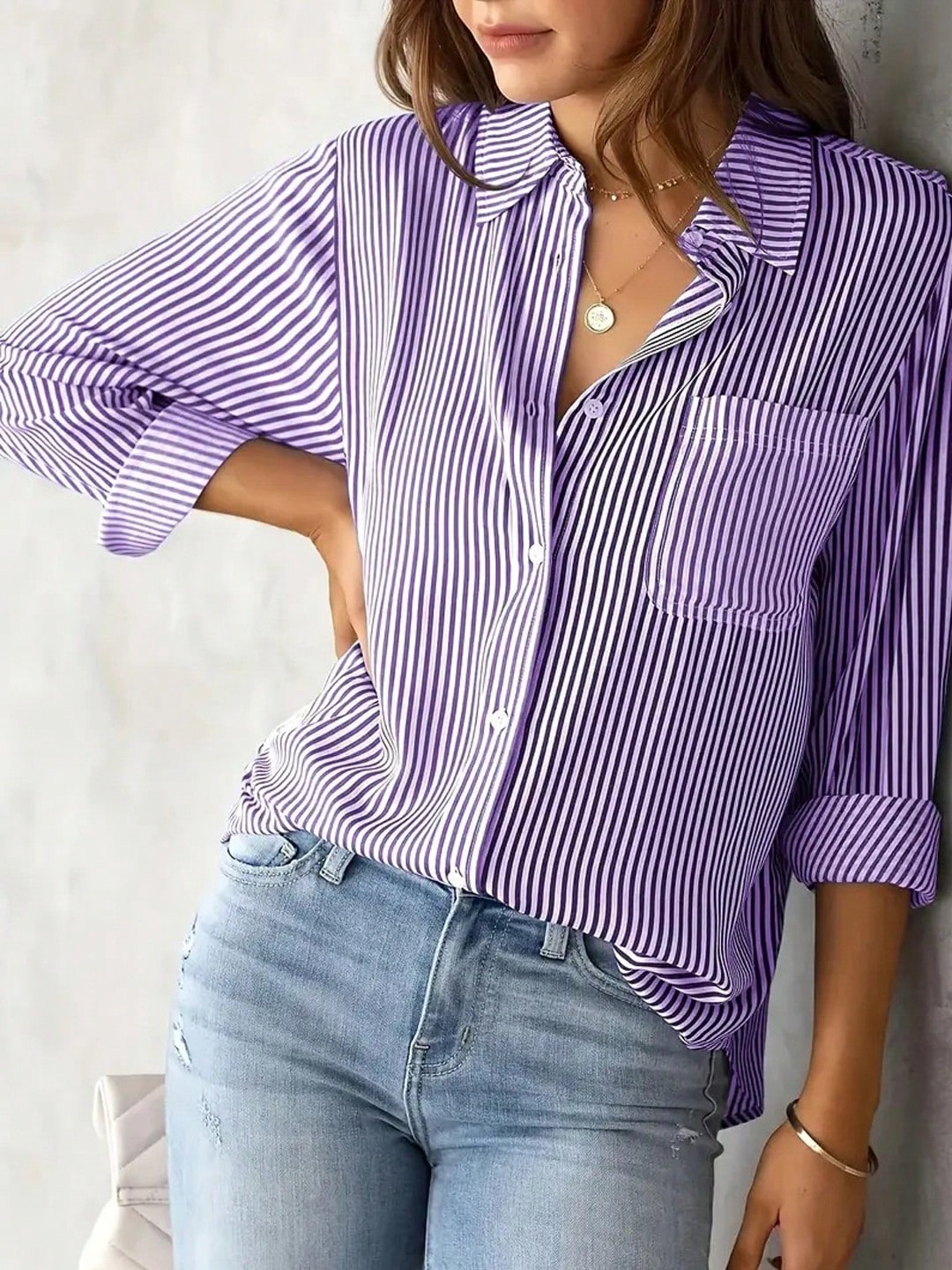 Camisa Listrada com Manga 3/4 e Bolso Frontal Roxo / P Camisa Listrada com Manga 3/4 e Bolso Frontal