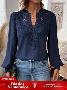 Blusa com Detalhe de Renda no Decote e Manga Longa Azul Marinho / P Blusa com Detalhe de Renda no Decote e Manga Longa