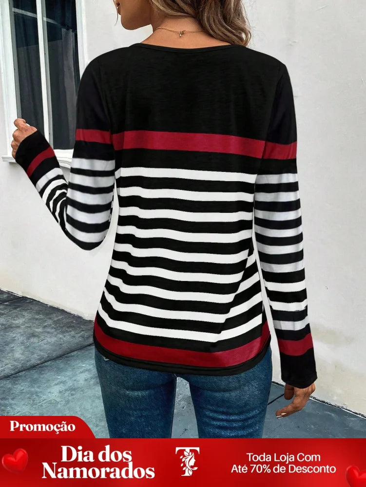 Blusa Listrada com Detalhes Coloridos e Manga Longa Blusa Listrada com Detalhes Coloridos e Manga Longa